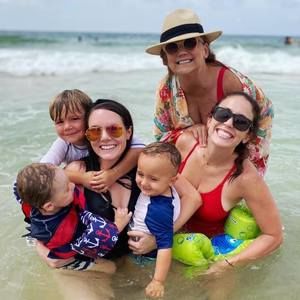 Meet your Posher, Hillarie